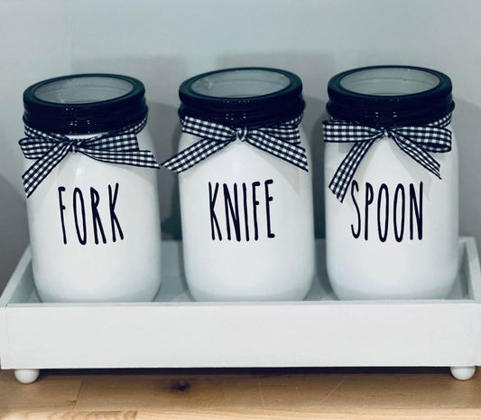 Farmhouse Fork, Knife and Spoon Caddy Set