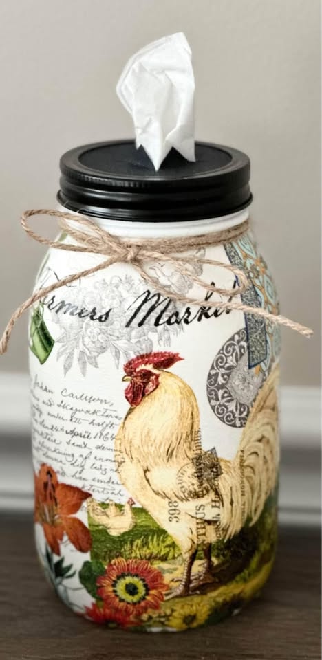 Farmhouse Craft Traditional Rooster Tissue Jar